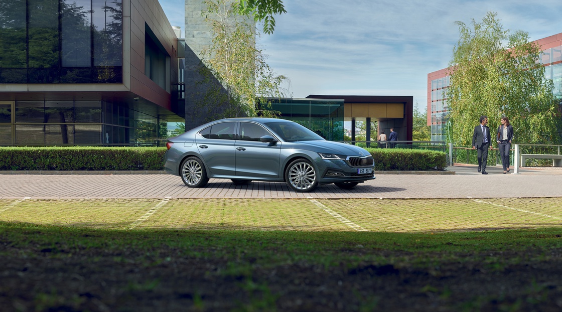 skoda-octavia-m20-gallery-06.c2739569dbdeecaa695e6a49c7027a92.fit-1450x760.jpg