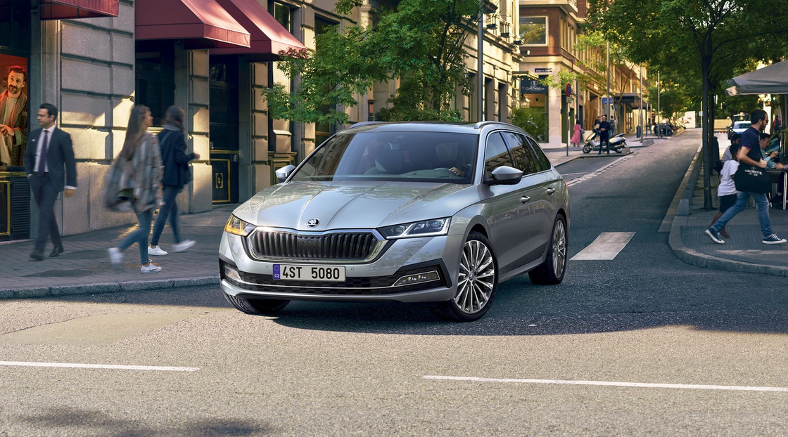 skoda-octavia-m20-gallery-08.cfc6c1182a0ad1222dc93037b8f08e0e.fit-1450x760.jpg